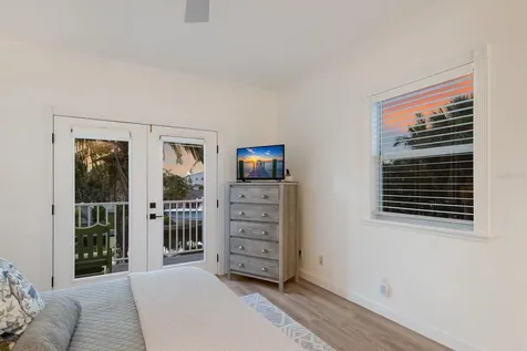 212 Oak Avenue Anna Maria FL 34216