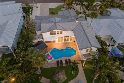 212 Oak Avenue Anna Maria FL 34216