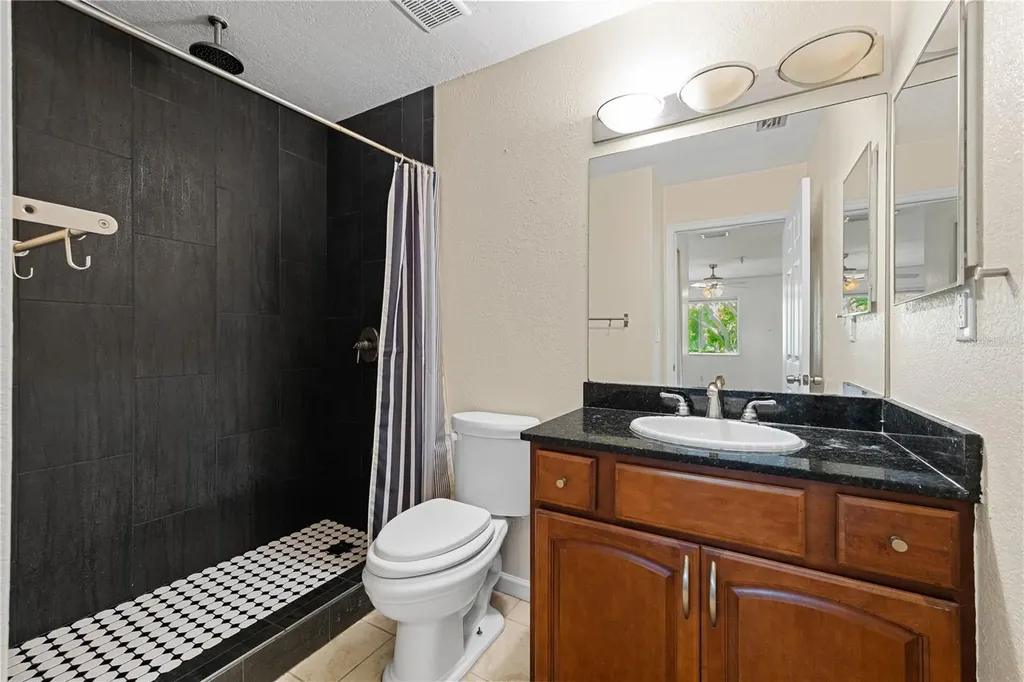 10263 Gandy Boulevard N St Petersburg FL 33702