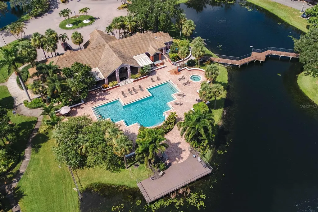 10263 Gandy Boulevard N St Petersburg FL 33702