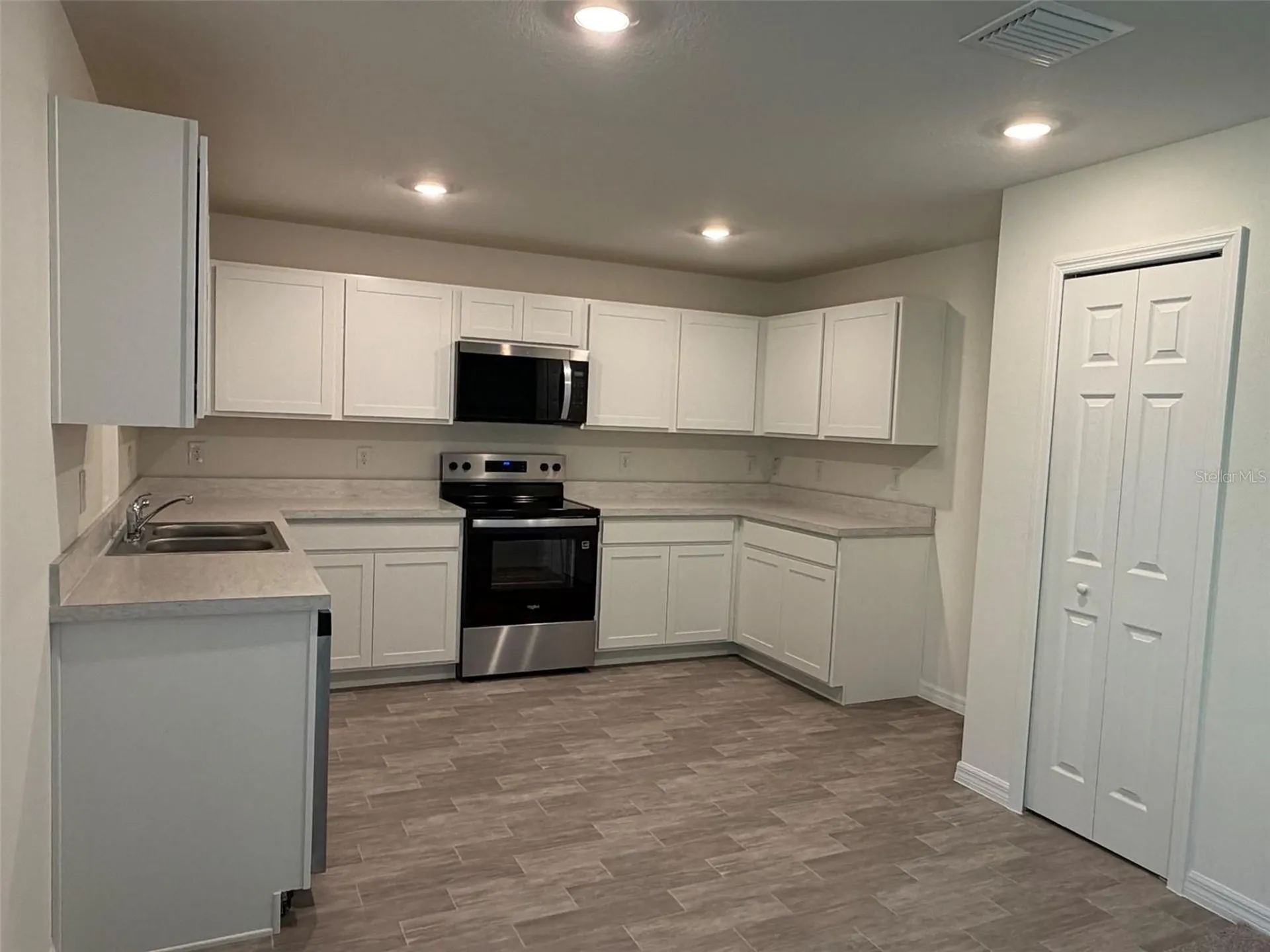 880 Hudson Valley Drive Poinciana FL 34759