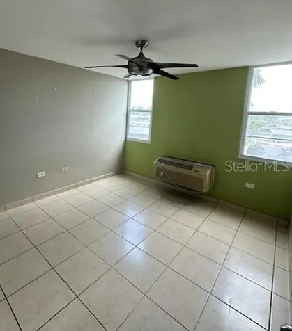 Apt. 203 Cond. Terrazas De Montecasino Toa Alta PR 00953