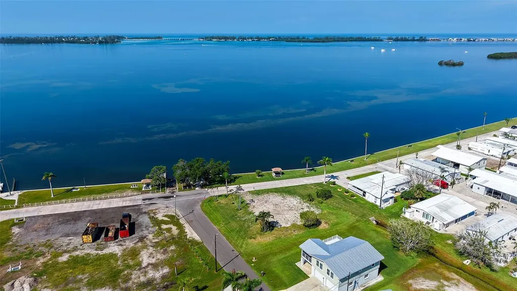 10315 Cortez Road W Bradenton FL 34210