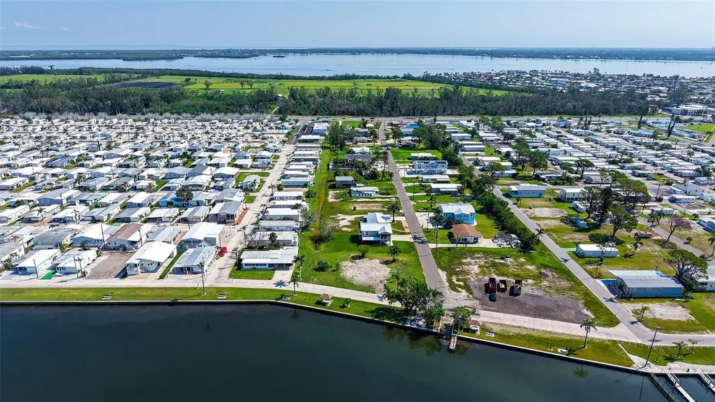 10315 Cortez Road W Bradenton FL 34210