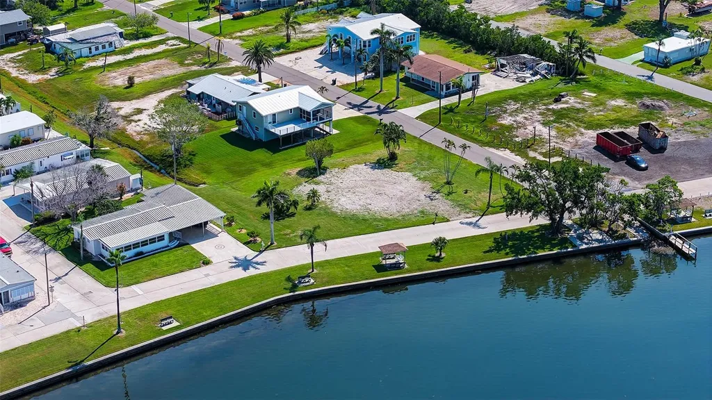 10315 Cortez Road W Bradenton FL 34210