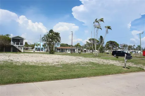 10315 Cortez Road W Bradenton FL 34210