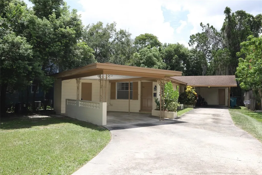912 La Salle Avenue Orlando FL 32803