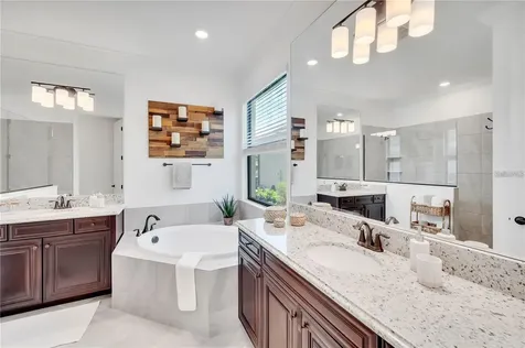5822 Brandon Run Bradenton FL 34211