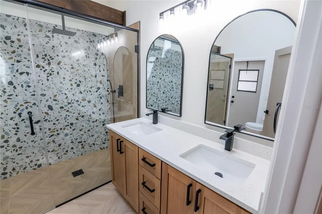 3275 Windy Wood Drive Orlando FL 32812