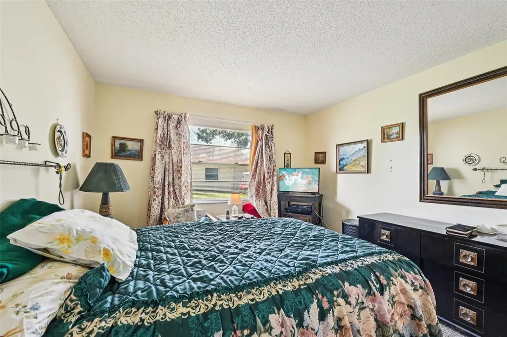 2208 Grenadier Drive Sun City Center FL 33573