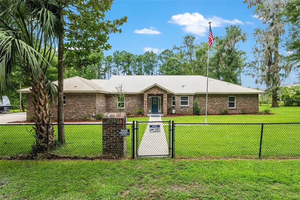 3624 NW 63rd Street Gainesville FL 32606