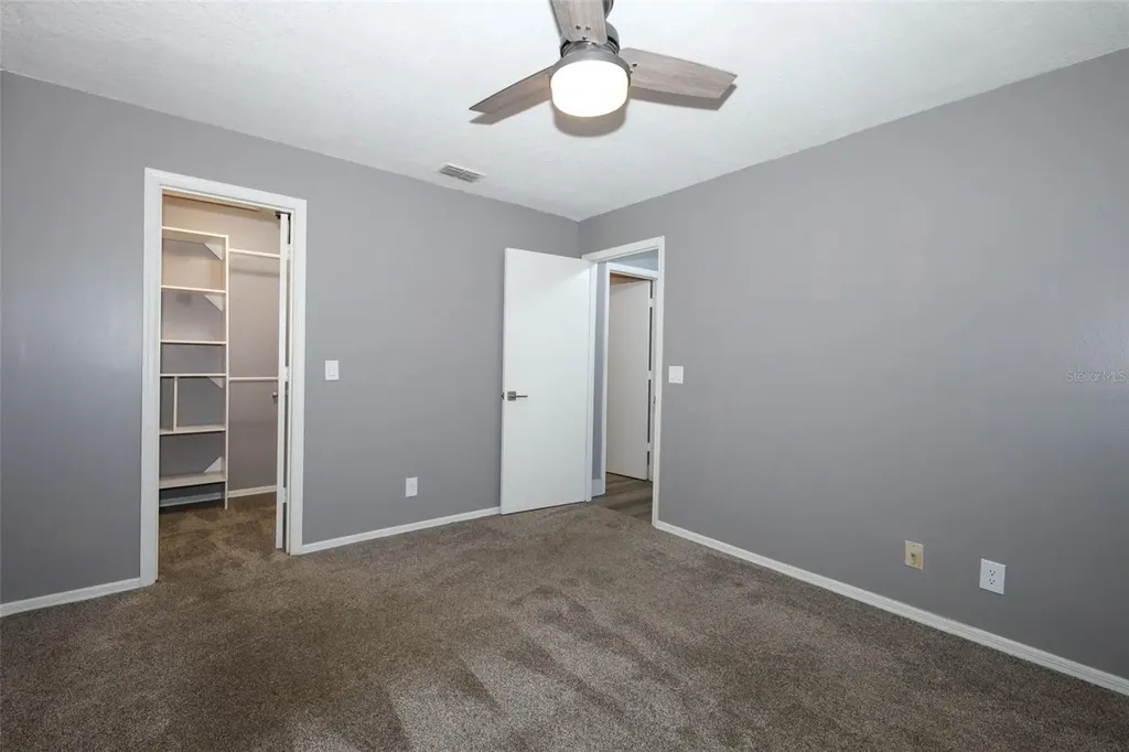 6070 Westgate Drive Orlando FL 32835