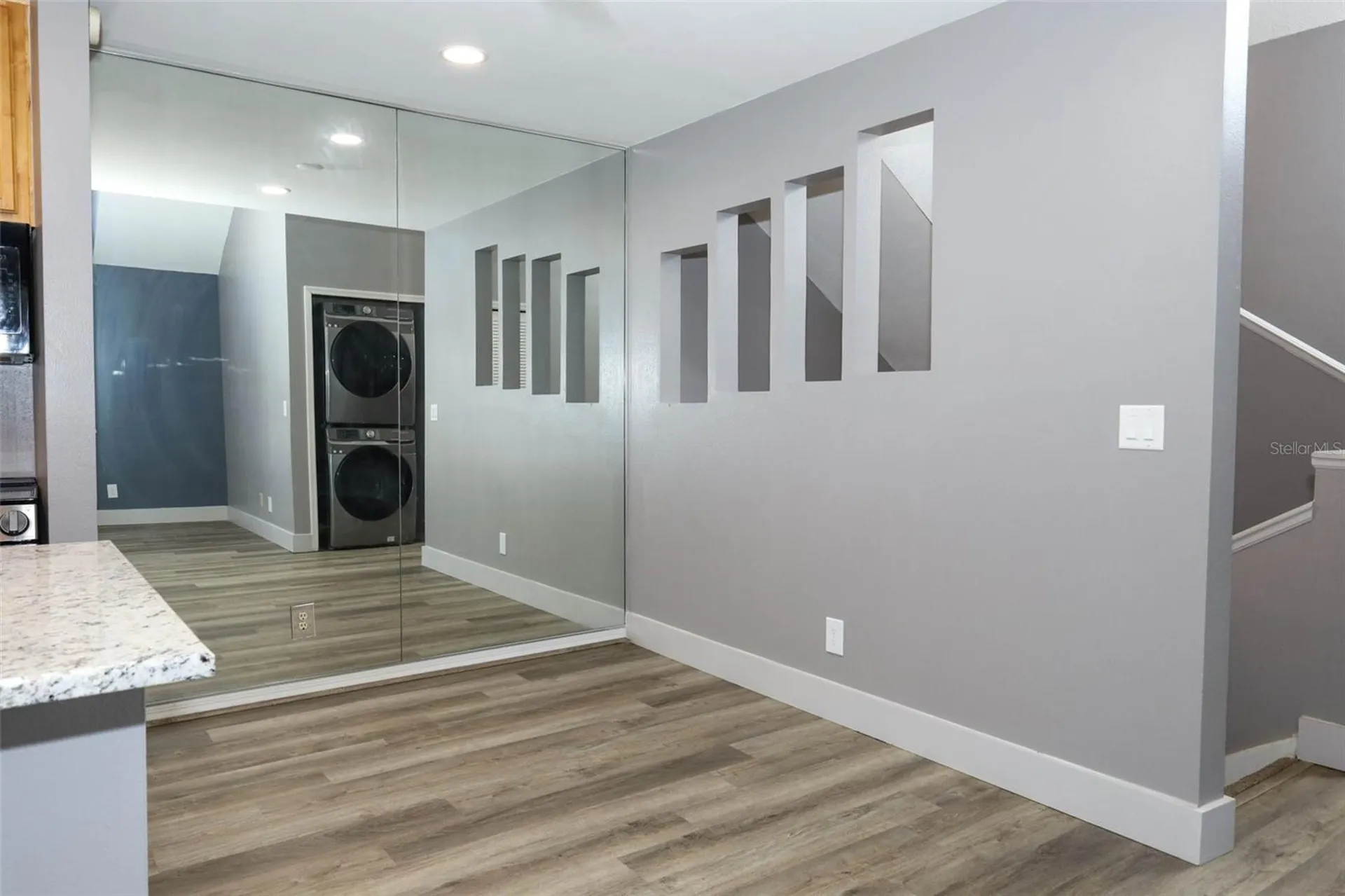 6070 Westgate Drive Orlando FL 32835