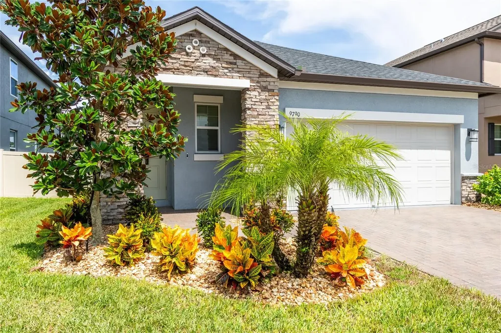 9790 Coneflower Court Land O Lakes FL 34637