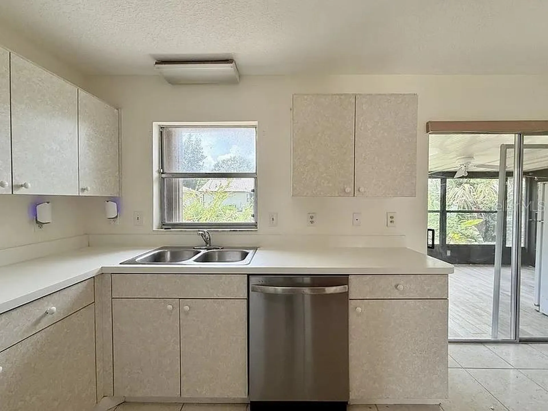 716 Caribou Drive Kissimmee FL 34759