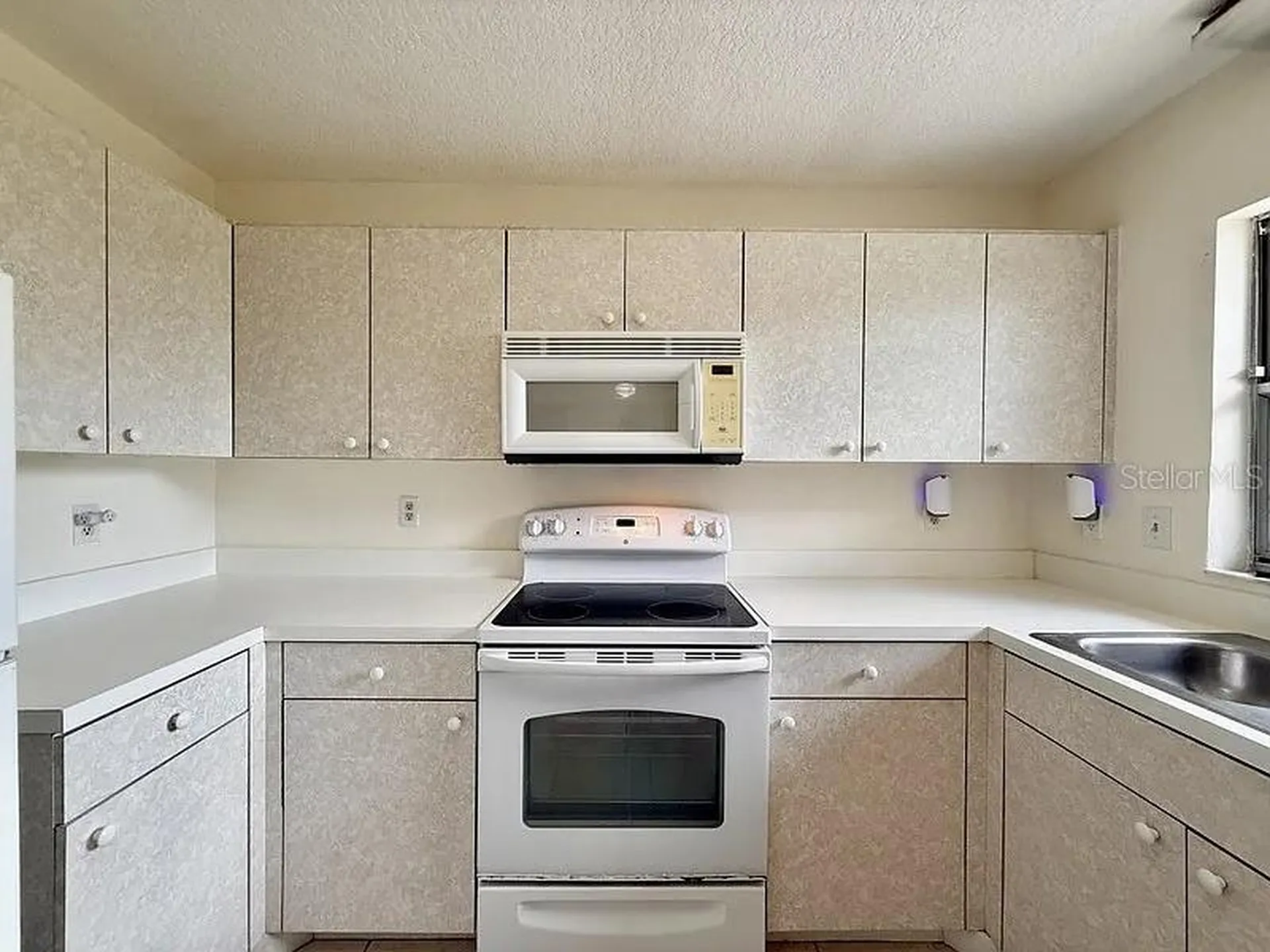 716 Caribou Drive Kissimmee FL 34759