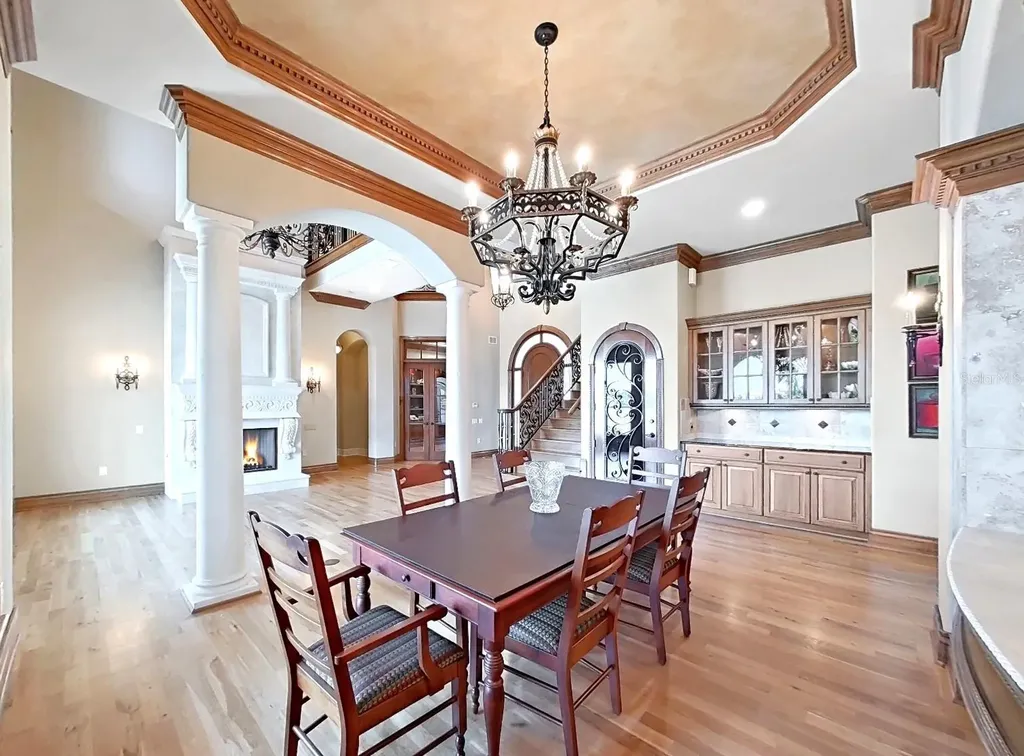 1097 Eden Isle Drive NE St Petersburg FL 33704