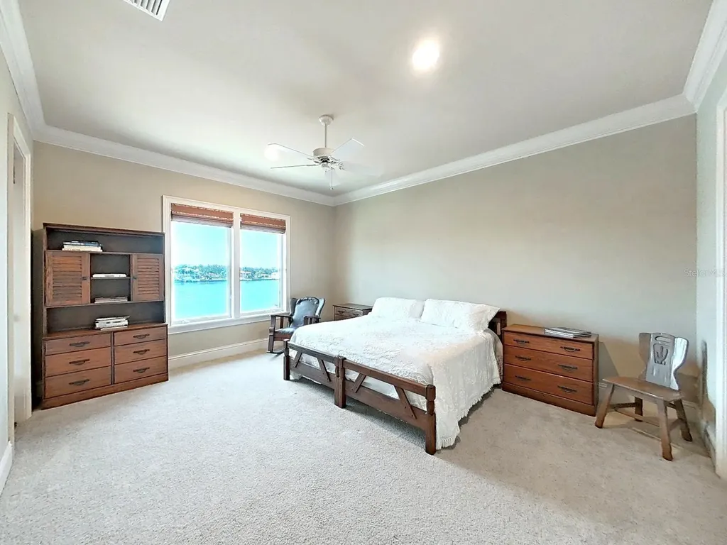 1097 Eden Isle Drive NE St Petersburg FL 33704