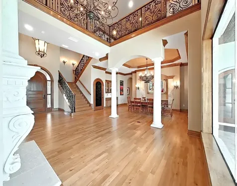 1097 Eden Isle Drive NE St Petersburg FL 33704