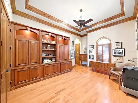 1097 Eden Isle Drive NE St Petersburg FL 33704