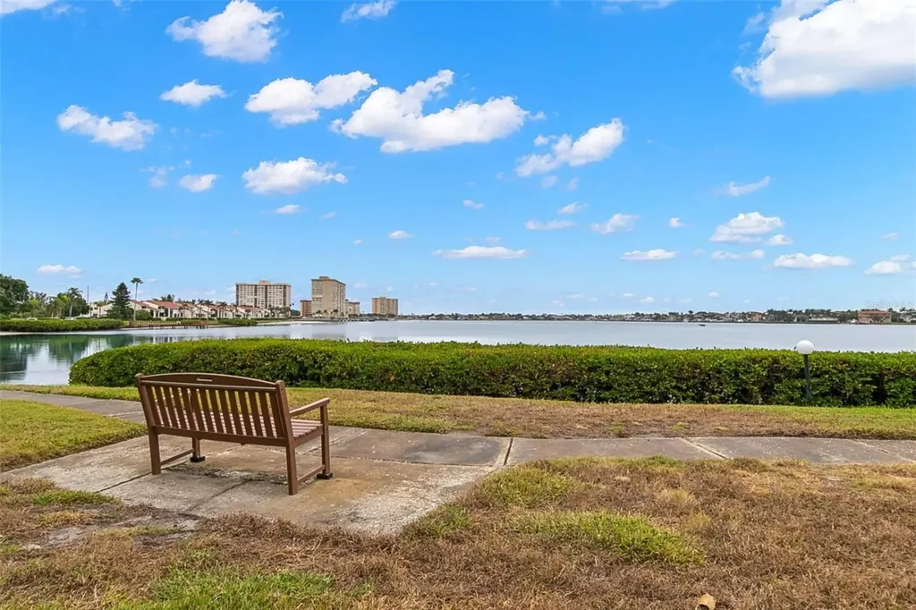 6219 Palma Del Mar Boulevard S St Petersburg FL 33715