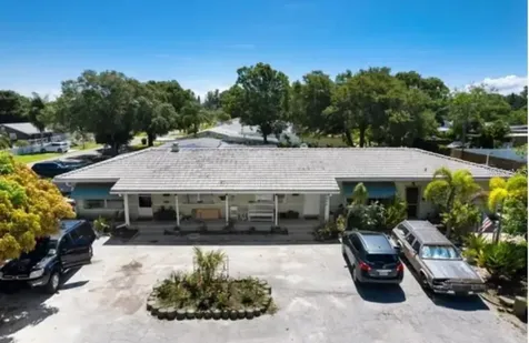 1806 57th Street S Gulfport FL 33707