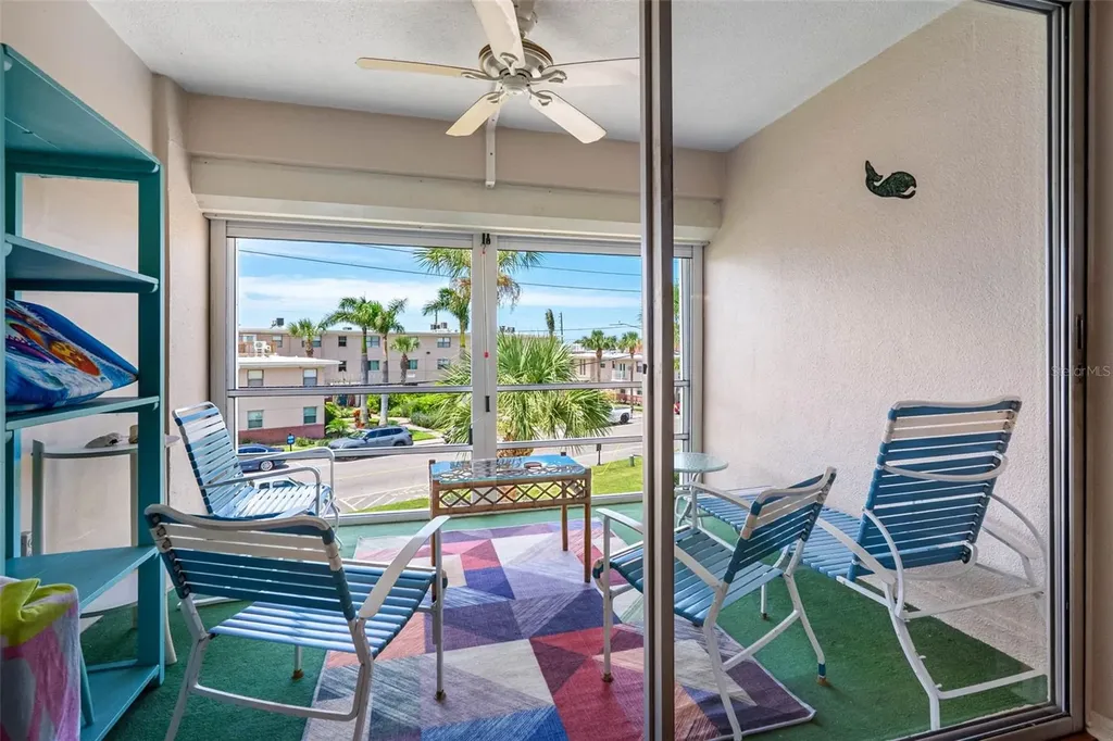 6767 Sunset Way St Pete Beach FL 33706