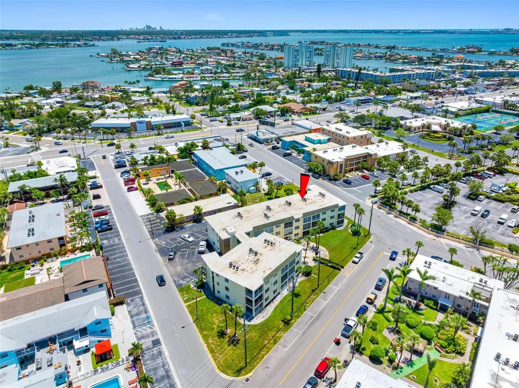 6767 Sunset Way St Pete Beach FL 33706