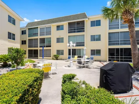 6767 Sunset Way St Pete Beach FL 33706