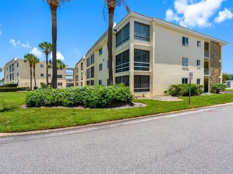 6767 Sunset Way St Pete Beach FL 33706