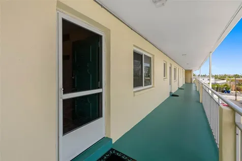 6767 Sunset Way St Pete Beach FL 33706