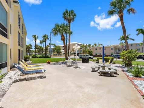6767 Sunset Way St Pete Beach FL 33706