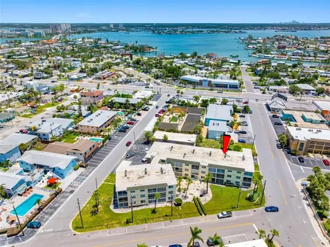 6767 Sunset Way St Pete Beach FL 33706