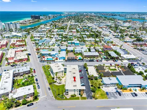6767 Sunset Way St Pete Beach FL 33706