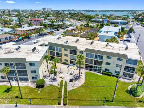 6767 Sunset Way St Pete Beach FL 33706
