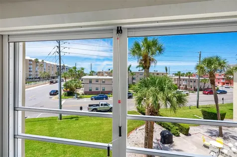 6767 Sunset Way St Pete Beach FL 33706