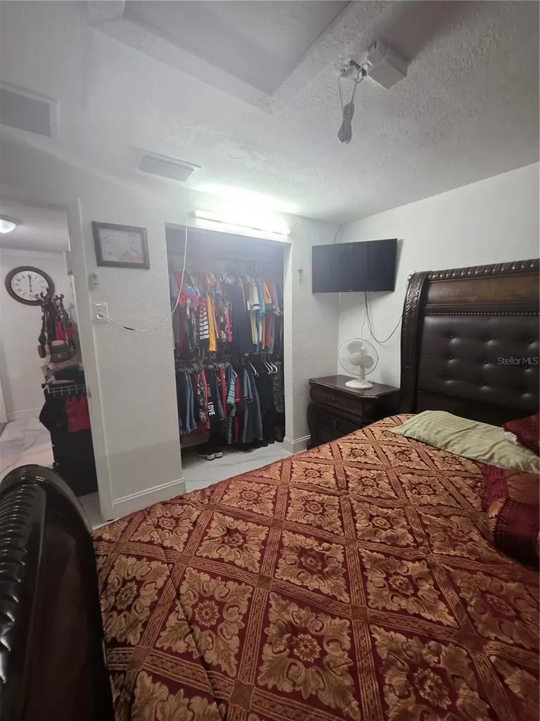 3612 Tamarix Drive Tampa FL 33619