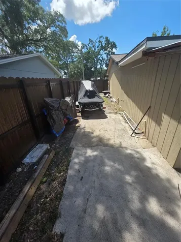 3612 Tamarix Drive Tampa FL 33619