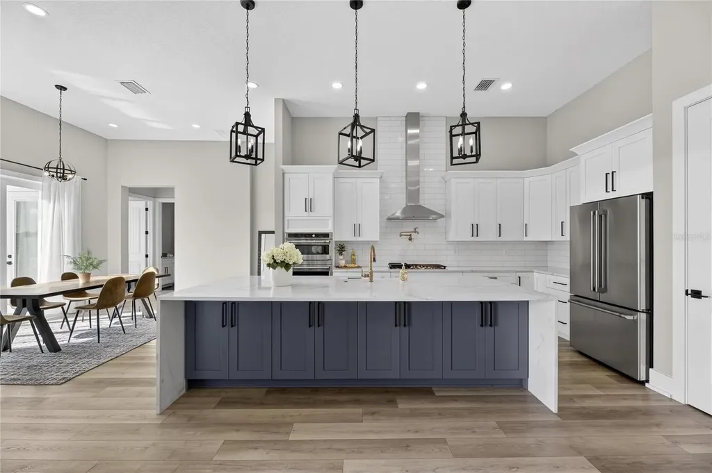 614 Pinckney Drive Apollo Beach FL 33572