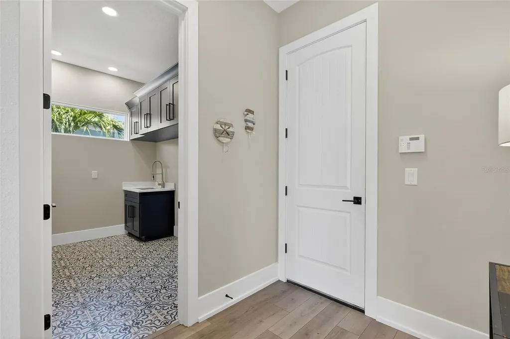 614 Pinckney Drive Apollo Beach FL 33572