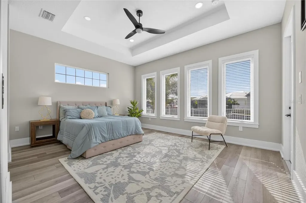 614 Pinckney Drive Apollo Beach FL 33572