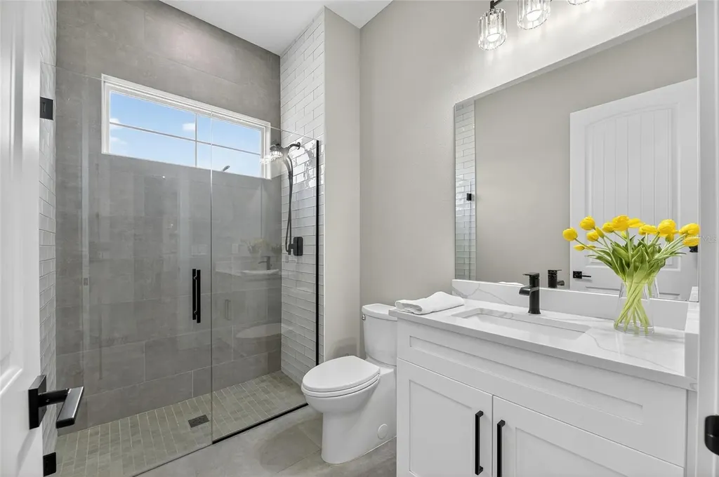 614 Pinckney Drive Apollo Beach FL 33572