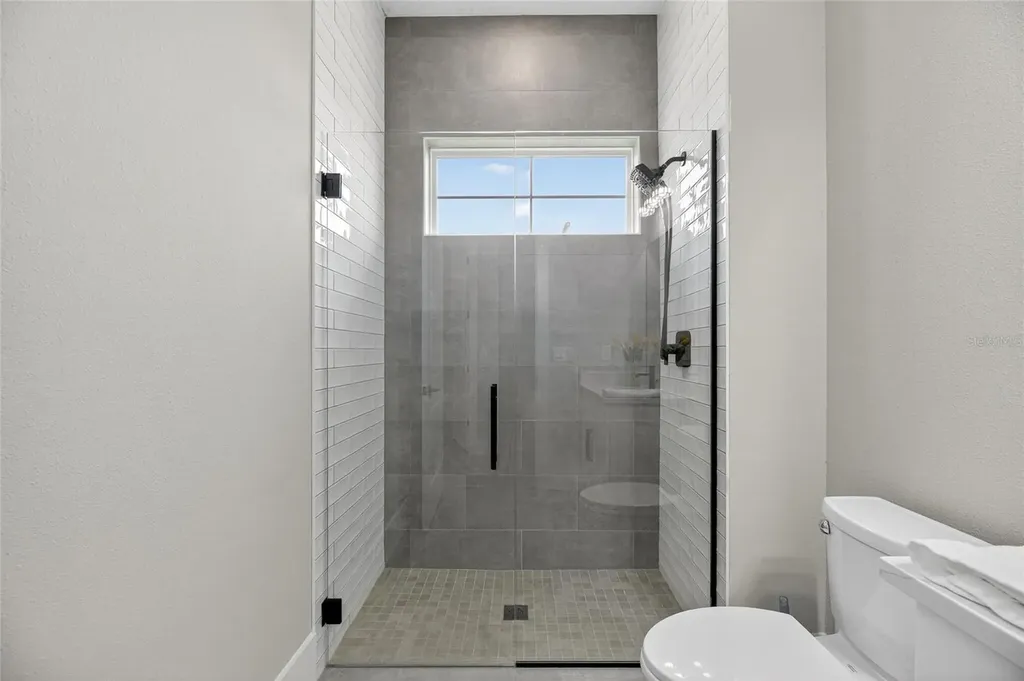 614 Pinckney Drive Apollo Beach FL 33572