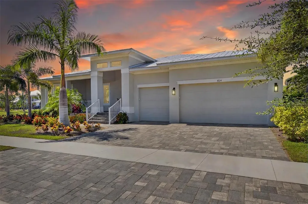 614 Pinckney Drive Apollo Beach FL 33572