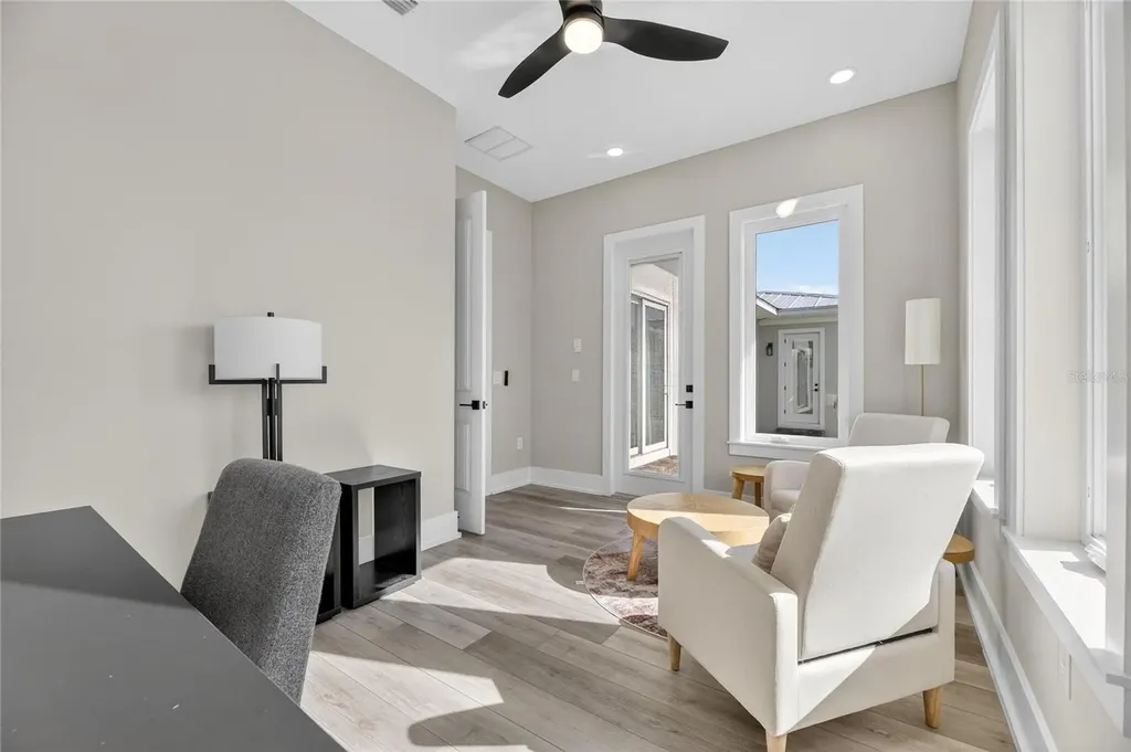 614 Pinckney Drive Apollo Beach FL 33572