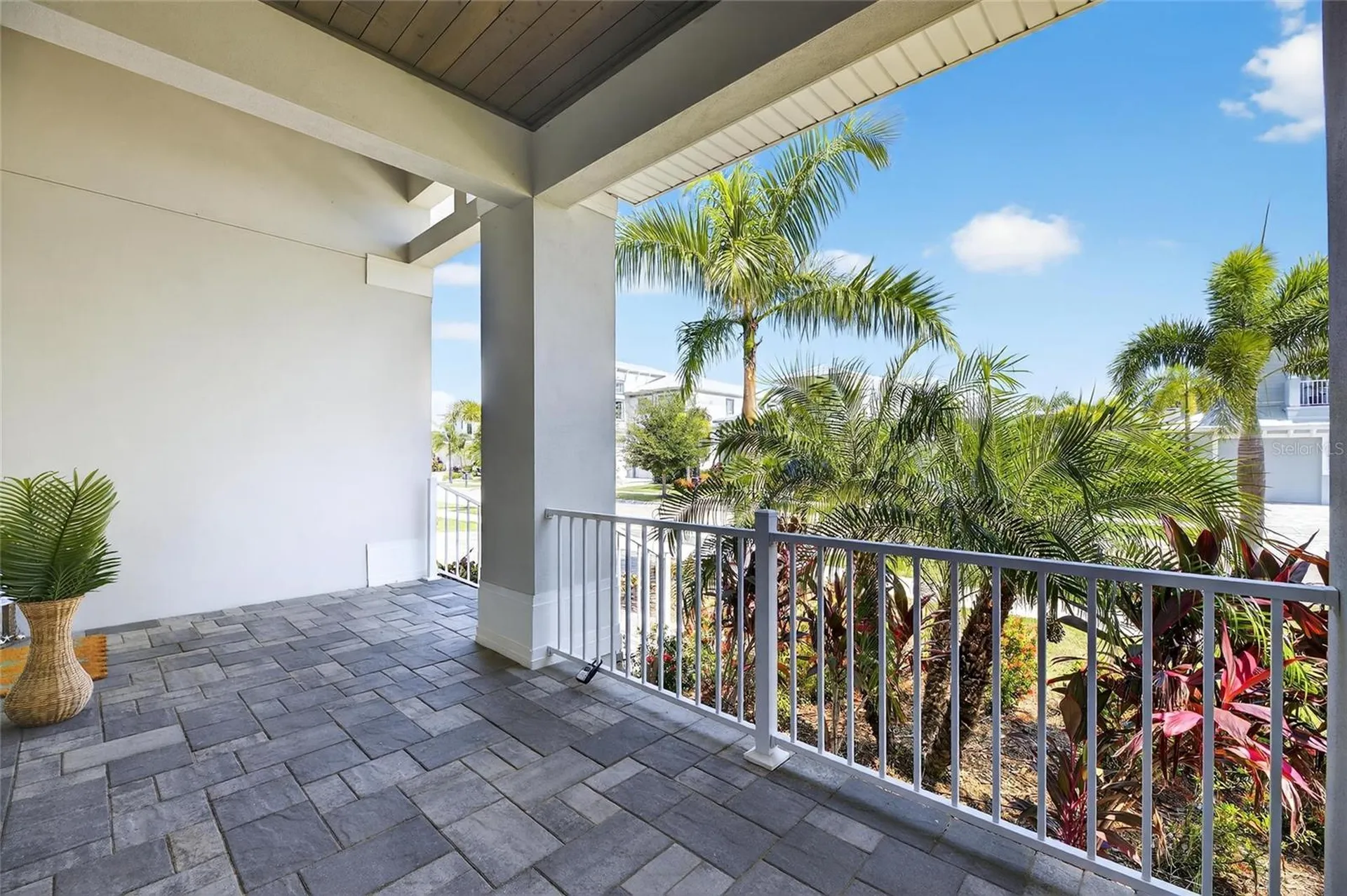 614 Pinckney Drive Apollo Beach FL 33572