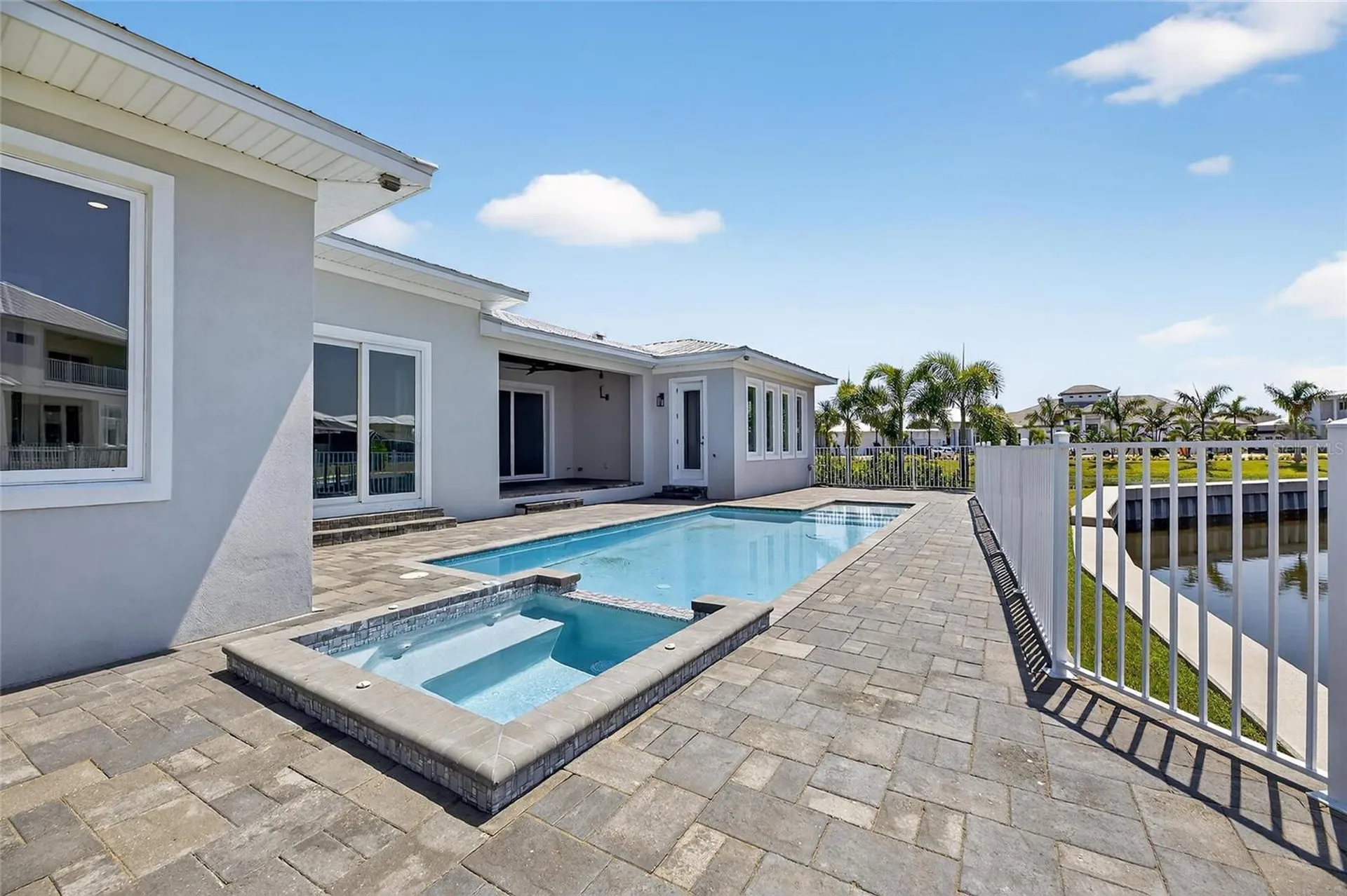 614 Pinckney Drive Apollo Beach FL 33572