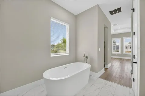 614 Pinckney Drive Apollo Beach FL 33572