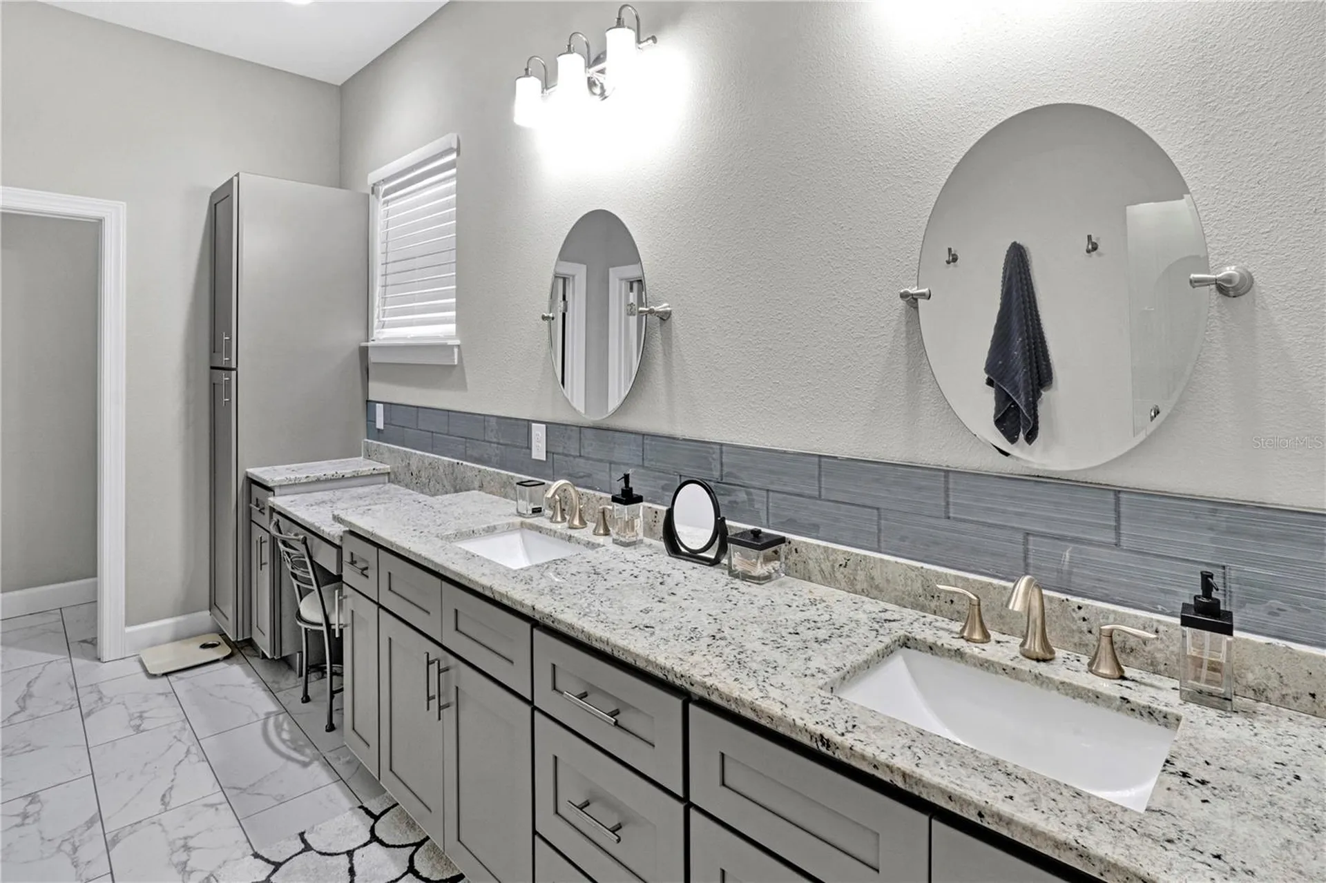 746 Grand Cypress Lane Tarpon Springs FL 34689