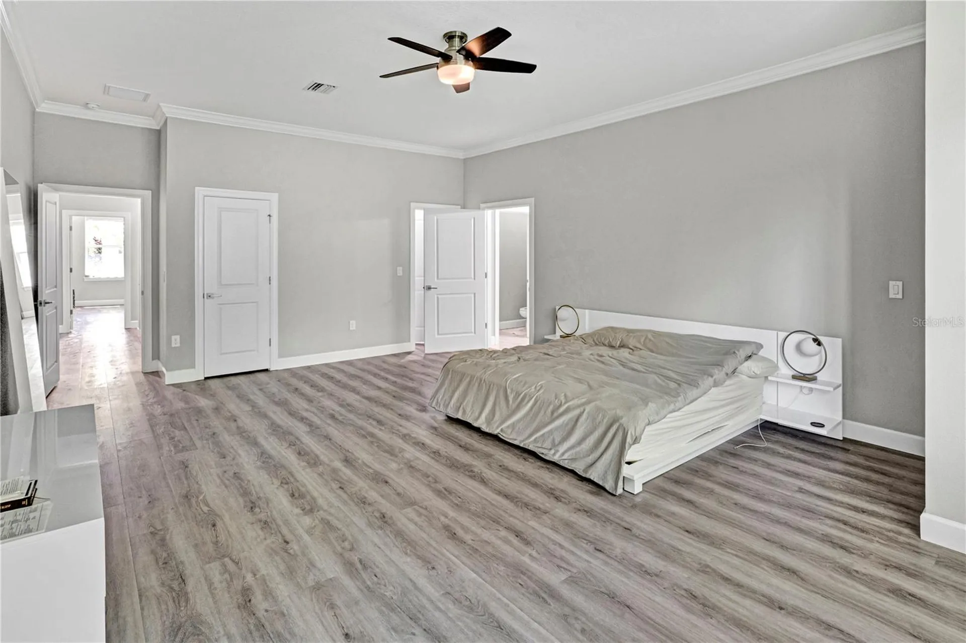 746 Grand Cypress Lane Tarpon Springs FL 34689